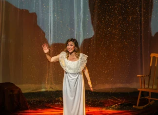 MAGICAL MOM’S BETÜŞ BRINGS ‘LİSTE’ TO ANKARA FOR TURKİYE PREMIERE